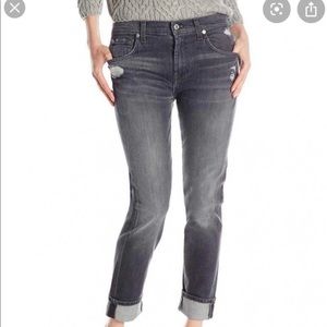 7 For All ManKind Women’s Gray Skinny Jeans Sz 26